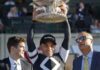 El jockey Joel Rosario y Justify, caballo ganador de la Triple Corona, entran al Salón de la Fama