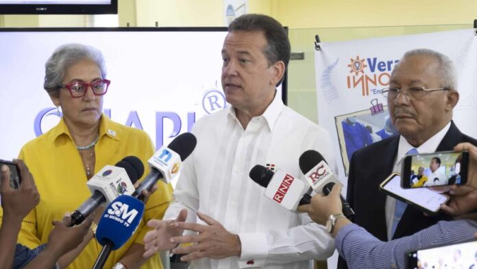 rd-con-mayor-seguridad-juridica-tras-quedar-fuera-de-lista-de-ee.uu.-focus-min0.01-0.6-896-504