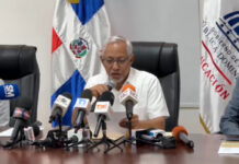 Educación anuncia aumento salarial de un 8 % para los maestros