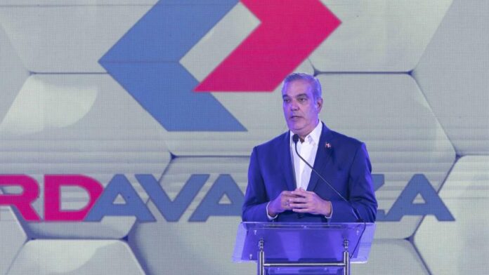 luis-abinader-aboga-por-congreso-de-mayoria-perremeista-focus-0.27-0.28-896-504