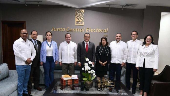 prm-y-jce-hablan-sobre-el-aumento-de-la-abstebcion-electoral--focus-0.05-0.28-896-504