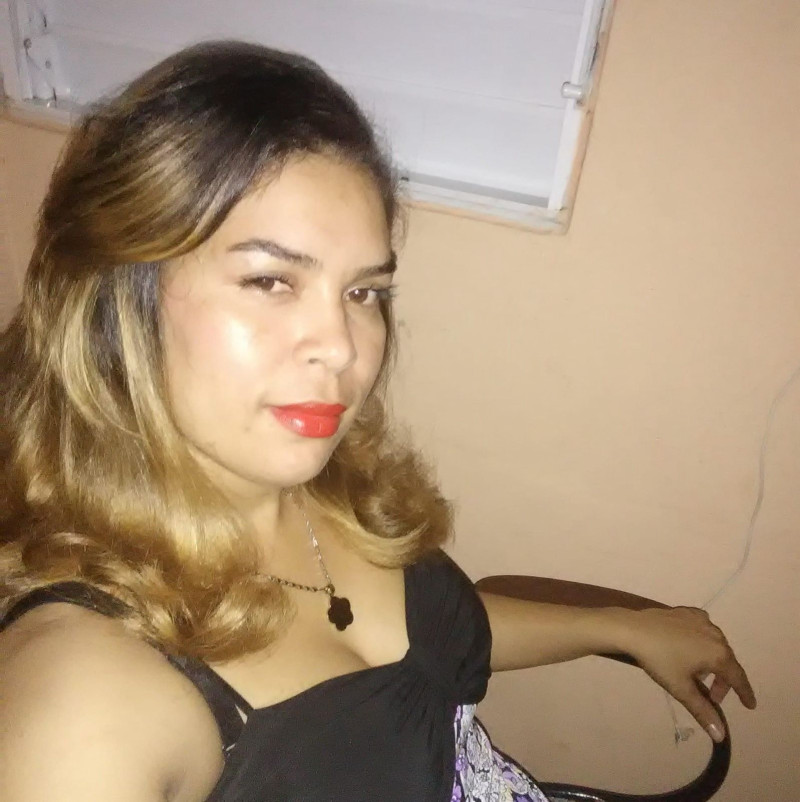 Mujer hospitalizada tras ser herida por expareja en La Vega